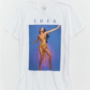 Urban Outfitters Cher Graphic T-shirt - Medium